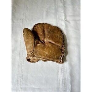 Vintage 1920s Baseball Catchers Mitt Glove Kids Leather Buckle Collectible Decor